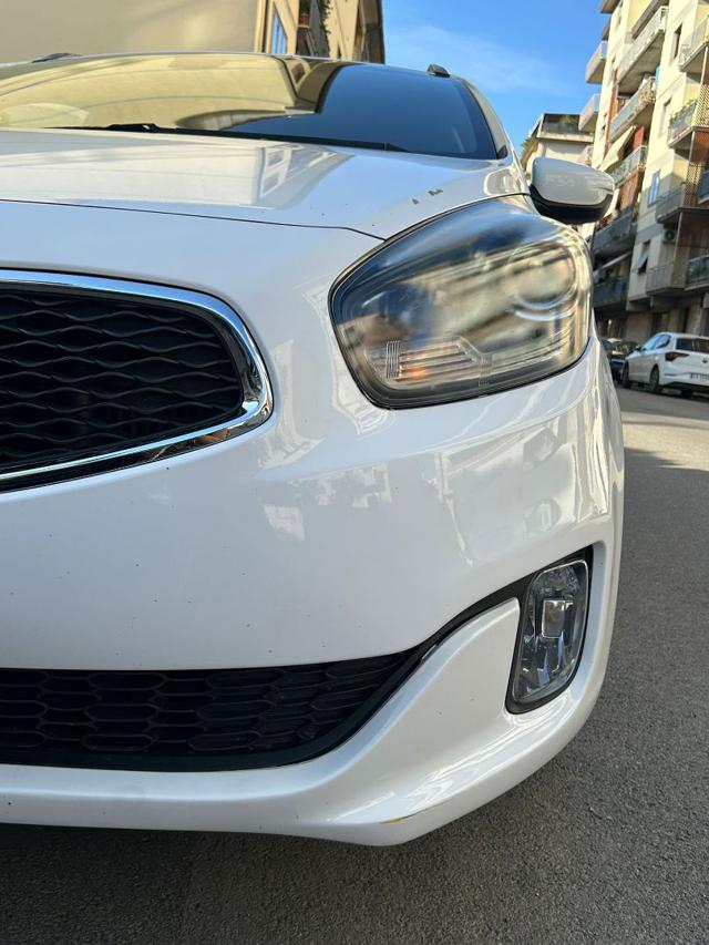 KIA Carens usata, con Isofix