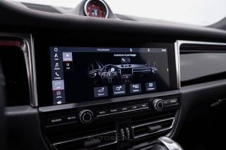 PORSCHE Macan usata, con Fari LED