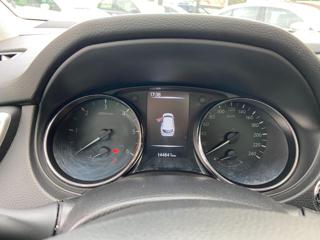NISSAN Qashqai usata, con Park Distance Control
