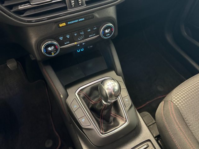 FORD Kuga usata, con Sistema di navigazione