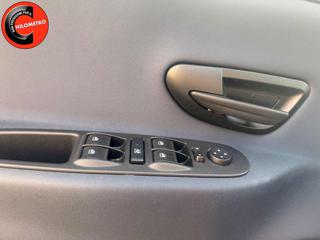 LANCIA Ypsilon usata, con Controllo trazione