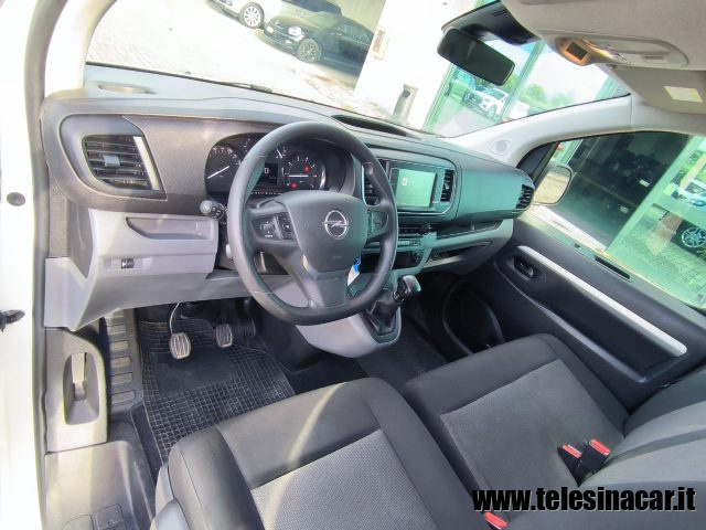 OPEL Vivaro usata, con Autoradio digitale