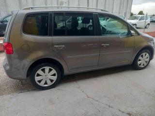 VOLKSWAGEN Touran usata, con Climatizzatore