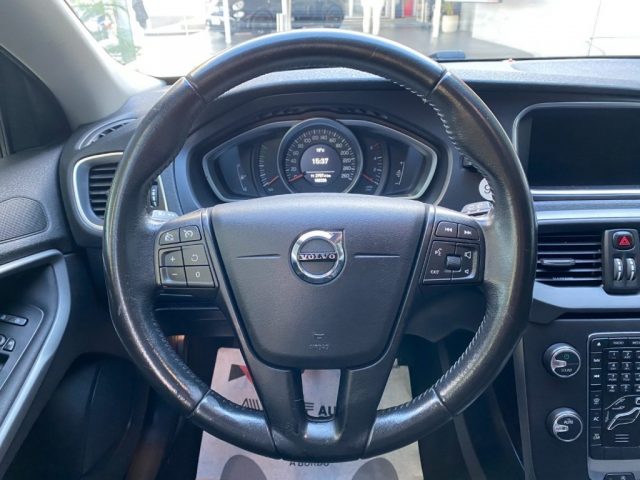 VOLVO V40 usata, con ESP