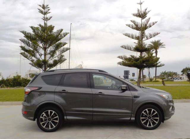 FORD Kuga usata, con Airbag Passeggero