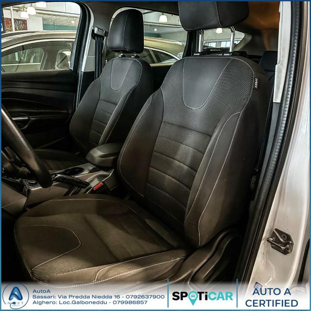 FORD Kuga usata, con Specchietti laterali elettrici