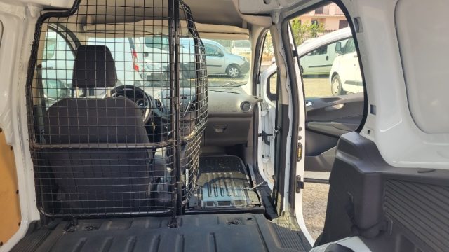 FORD Transit Courier usata, con Fendinebbia