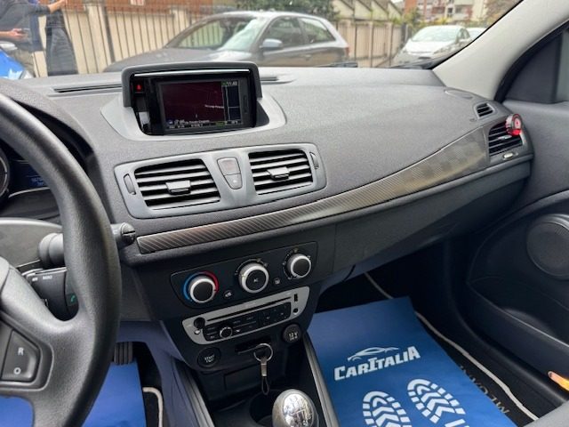 RENAULT Megane usata, con Controllo automatico clima