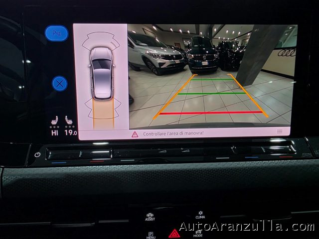 VOLKSWAGEN Golf usata, con Sedili riscaldati
