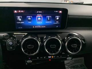 MERCEDES-BENZ CLA 180 usata, con Riconoscimento dei segnali stradali