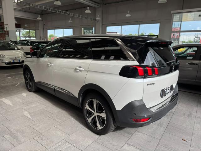 PEUGEOT 5008 usata, con Chiusura centralizzata