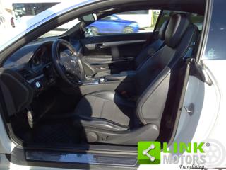 MERCEDES-BENZ E 220 usata, con Autoradio