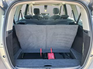 RENAULT Scenic usata, con Cruise Control