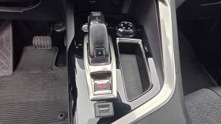 PEUGEOT 3008 usata, con Controllo elettronico della corsia