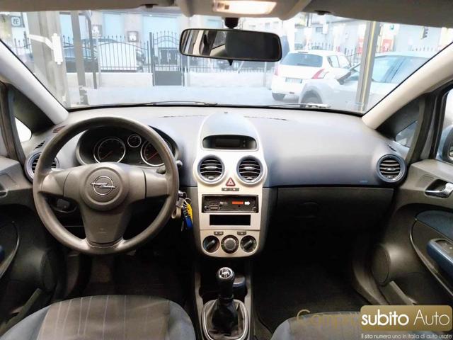 OPEL Corsa usata 15