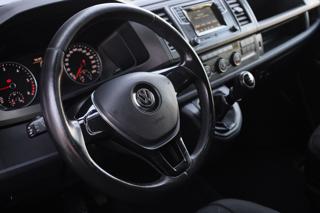 VOLKSWAGEN T6 usata, con Servosterzo