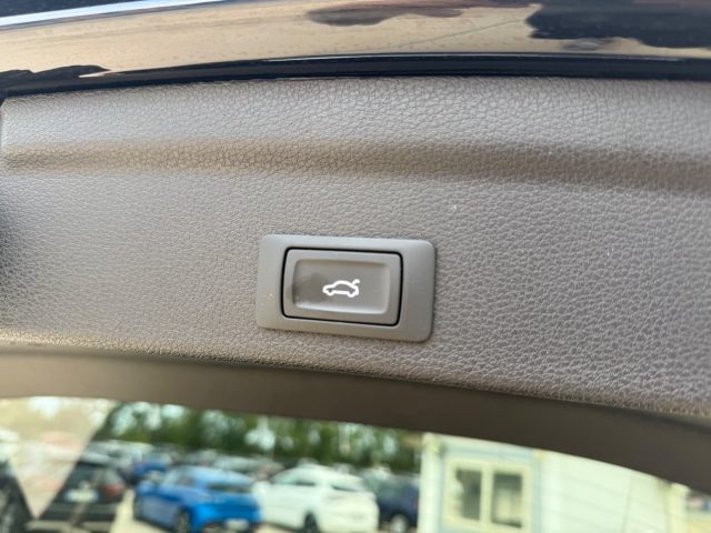 AUDI Q3 usata, con Frenata d