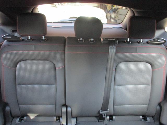 FORD Kuga usata, con Sedile posteriore sdoppiato