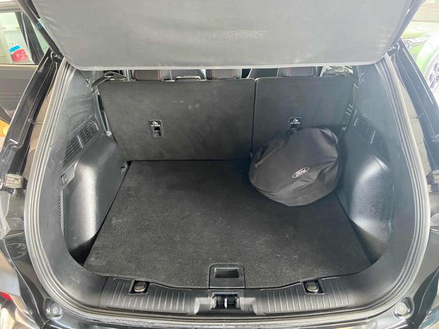 FORD Kuga usata, con Fendinebbia