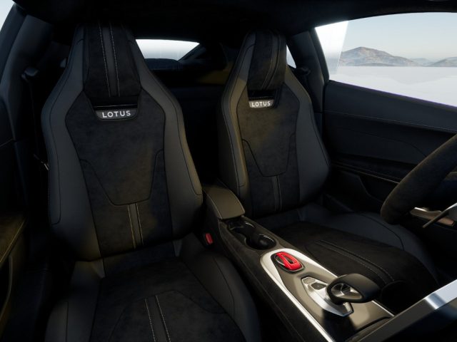 LOTUS Emira usata, con Leve al volante