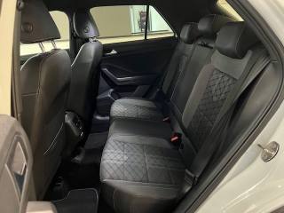 VOLKSWAGEN T-Roc usata, con Cruise Control