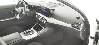 BMW 320 usata, con Telecamera per parcheggio assistito