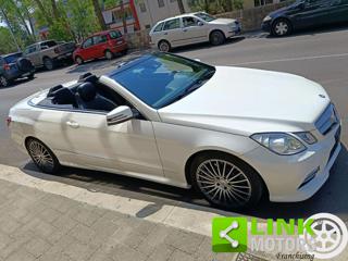 MERCEDES-BENZ E 220 usata, con Sistema lavafari