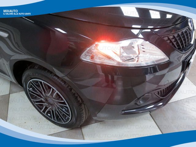 LANCIA Ypsilon usata, con Immobilizzatore elettronico