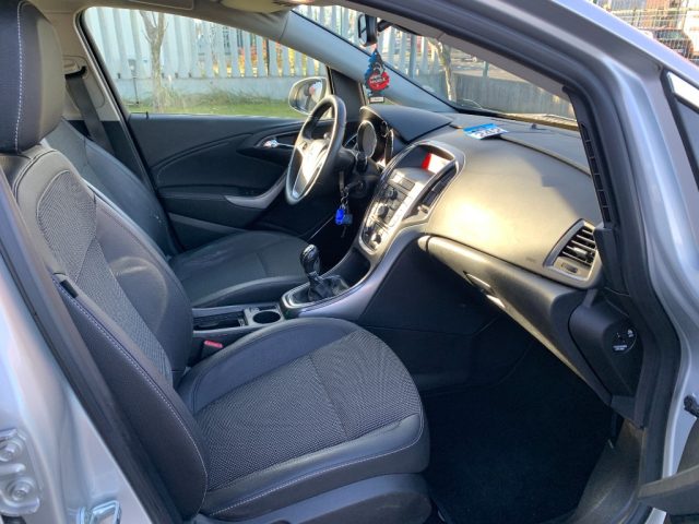 OPEL Astra usata, con Controllo trazione