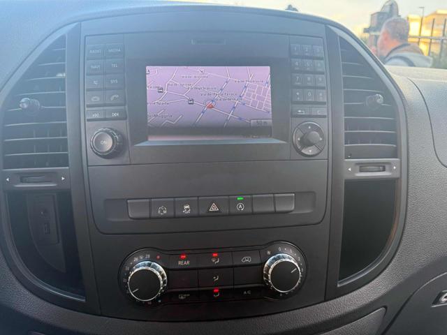 MERCEDES-BENZ Vito usata, con Specchietti laterali elettrici