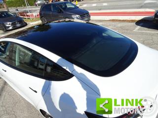 TESLA Model 3 usata, con Luci diurne LED