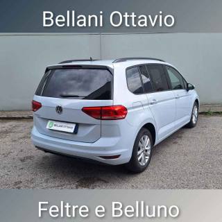 VOLKSWAGEN Touran usata, con Cerchi in lega
