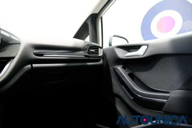 FORD Fiesta usata, con Airbag testa