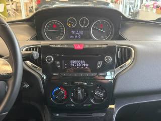 LANCIA Ypsilon usata, con Sedile posteriore sdoppiato