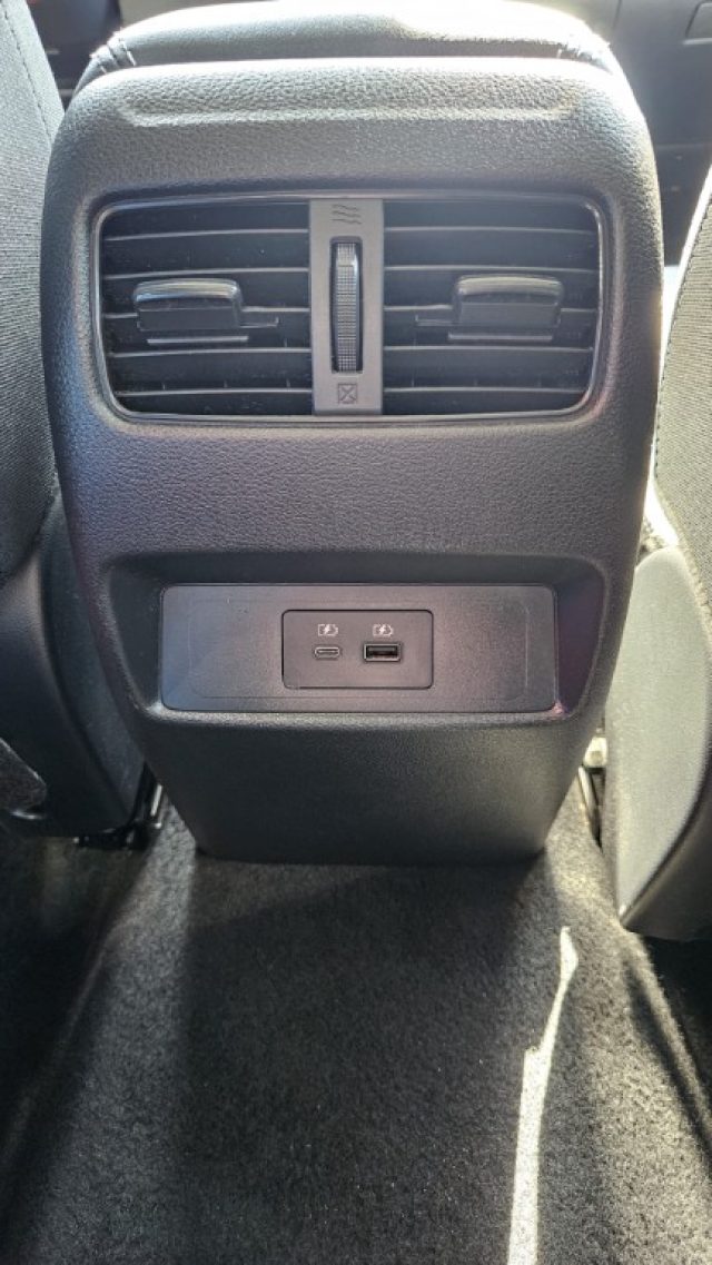 NISSAN Qashqai usata, con Climatizzatore