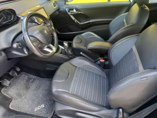 PEUGEOT 208 usata, con Fendinebbia