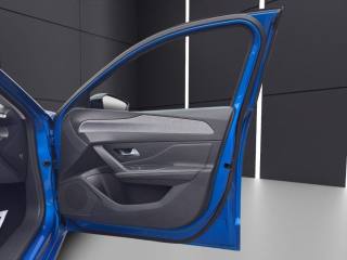 PEUGEOT 308 usata, con Fari LED