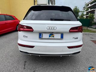 AUDI Q5 usata, con Alzacristalli elettrici