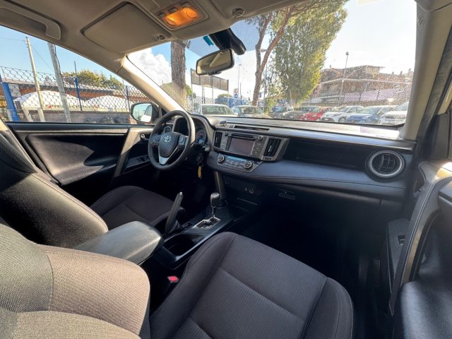 TOYOTA RAV 4 usata, con Cruise Control