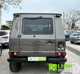 MERCEDES-BENZ G 300 usata 7