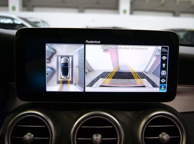 MERCEDES-BENZ C 220 usata, con Chiusura centralizzata