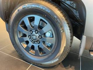 TOYOTA Land Cruiser usata, con Chiusura centralizzata