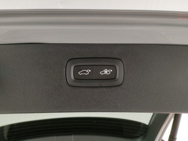 VOLVO XC90 usata, con Sedile posteriore sdoppiato