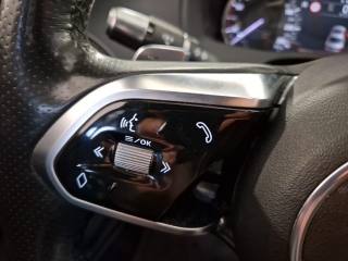 JAGUAR XE usata, con Controllo elettronico della corsia