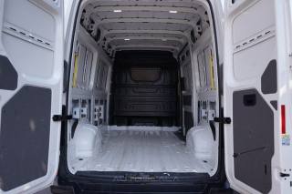 VOLKSWAGEN Crafter usata 19