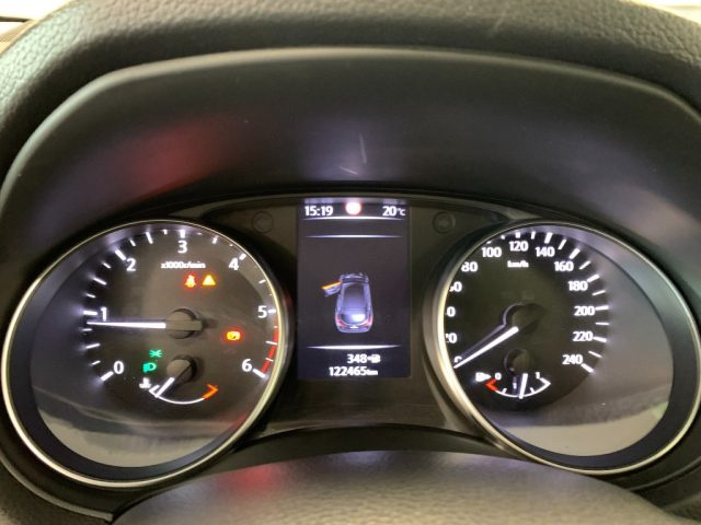 NISSAN Qashqai usata, con Controllo elettronico della corsia