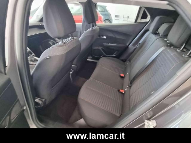 PEUGEOT 2008 usata, con Volante in pelle