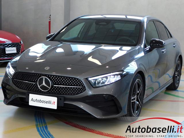 MERCEDES-BENZ A 200 usata, con Sedili riscaldati