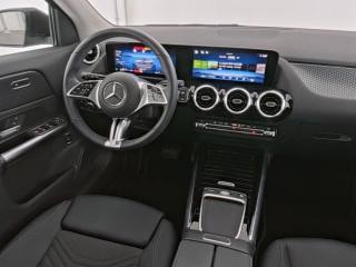 MERCEDES-BENZ GLA 180 usata, con Autoradio