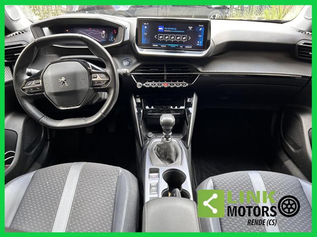 PEUGEOT 2008 usata, con Vetri oscurati